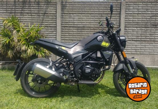 Motos - Benelli Leoncino 250 2022 Nafta 19000Km - En Venta