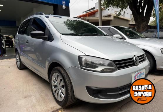 Autos - Volkswagen SURAN 2013 Nafta 164000Km - En Venta
