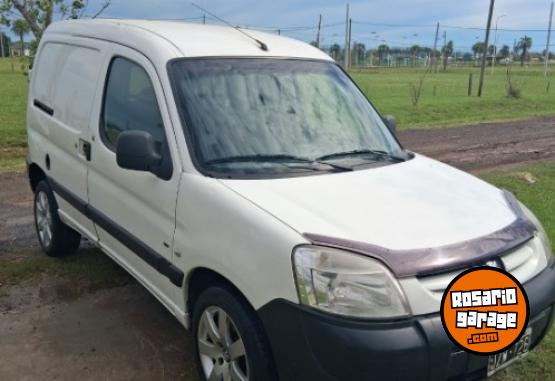 Utilitarios - Peugeot PARTNER HDI 1.6 diesel 2011 Diesel 200000Km - En Venta