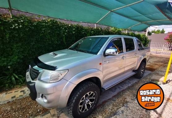 Utilitarios - Toyota Hilux 4x4 sr 2014 Diesel 240000Km - En Venta