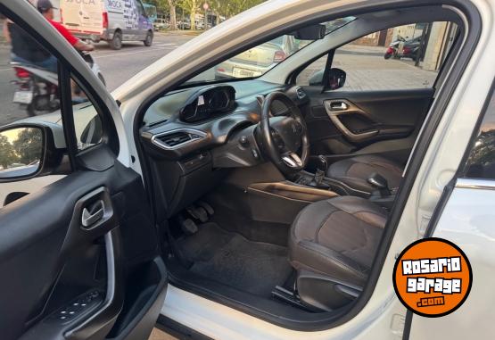 Autos - Peugeot 2008 2017 Nafta 86000Km - En Venta