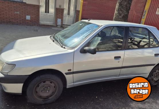 Autos - Peugeot 306 XN 1998 Nafta 300000Km - En Venta