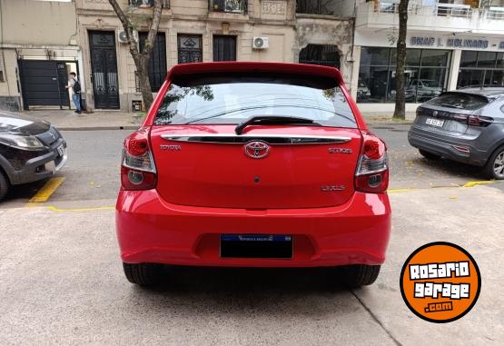 Autos - Toyota Etios Cross 1.5 XLS 2018 Nafta 55000Km - En Venta