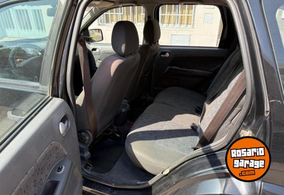 Autos - Ford Eco sport full 2004 Nafta 230000Km - En Venta