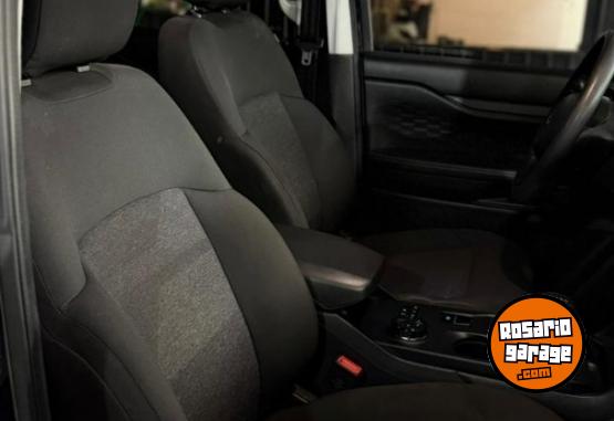 Camionetas - Ford RANGER XLS 2024 Diesel 43000Km - En Venta