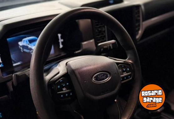 Camionetas - Ford RANGER XLS 2024 Diesel 43000Km - En Venta
