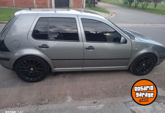 Autos - Volkswagen Golf 2005 Nafta 210000Km - En Venta