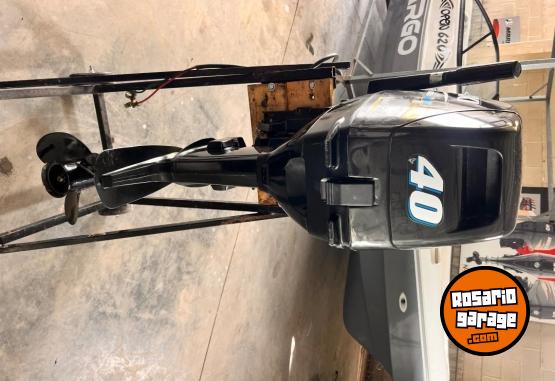 Otros (N�utica) - Suzuki 40 hp 2016 a ca�a arranque el�ctrico nautistore - En Venta