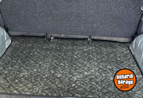 Utilitarios - Renault Kangoo 2017 GNC 131000Km - En Venta