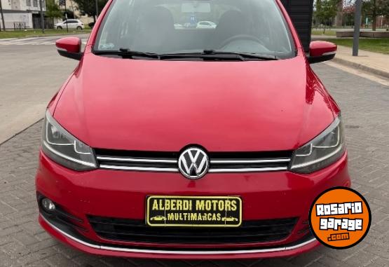 Autos - Volkswagen SURAN 1.6 TRENDLINE 2017 Nafta 118000Km - En Venta