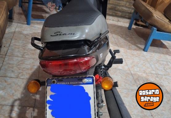 Motos - Siambretta Qu 2025 Nafta 9800Km - En Venta