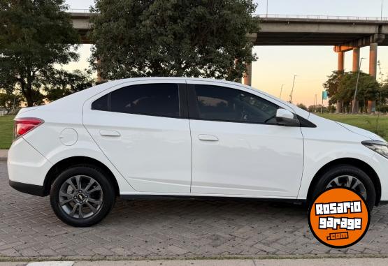 Autos - Chevrolet PRISMA 1.4 LTZ 2015 Nafta 120000Km - En Venta