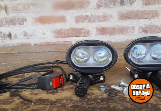 Accesorios para Motos - Refletores con soporte para motos - En Venta