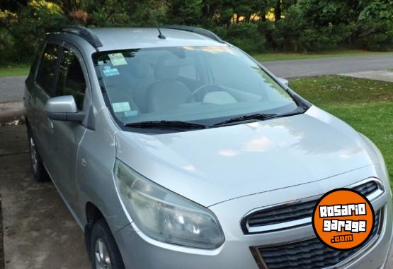 Autos - Chevrolet Spin 2013 Nafta 137000Km - En Venta