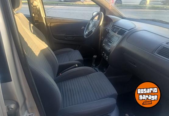 Autos - Volkswagen SURAN CROSS Highland 2012 Nafta 150000Km - En Venta