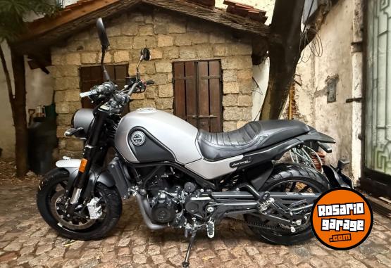 Motos - Benelli Leoncino 500 2020 Nafta 9000Km - En Venta