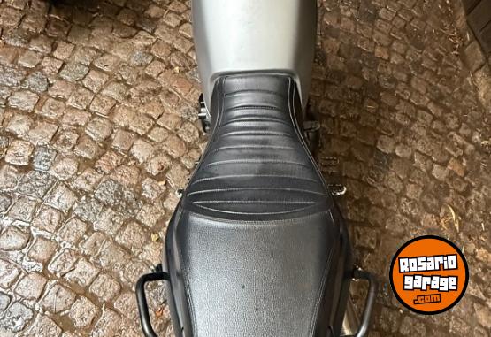 Motos - Benelli Leoncino 500 2020 Nafta 9000Km - En Venta