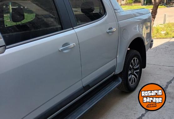 Camionetas - Chevrolet S10 High Country 2019 Diesel 121800Km - En Venta