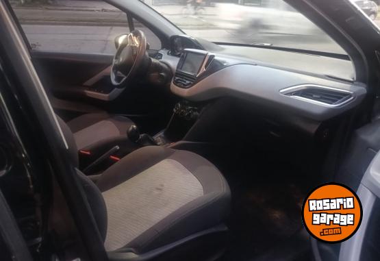 Autos - Peugeot 208 ALLURE 2015 Nafta 46000Km - En Venta