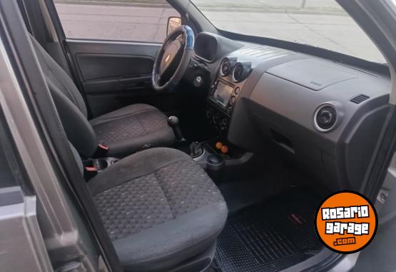 Camionetas - Ford ECOSPORT 1.6 ROCAM 2004 Nafta 111111Km - En Venta