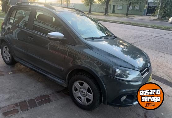 Autos - Volkswagen CROSS FOX 2014 GNC 111111Km - En Venta