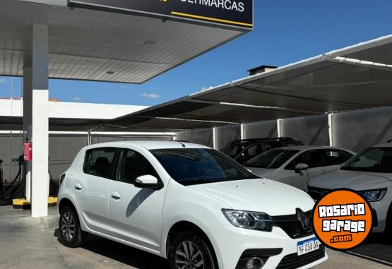 Autos - Renault Sandero Intens 2023 Nafta 34000Km - En Venta