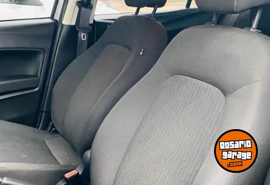 Autos - Fiat Cronos Drive GSE-BZ 2023 Nafta 21000Km - En Venta