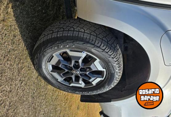 Camionetas - Nissan Frontier Platinum 2022 Diesel 99500Km - En Venta