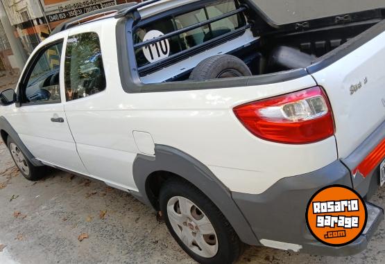 Camionetas - Fiat Strada 2015 GNC 240000Km - En Venta