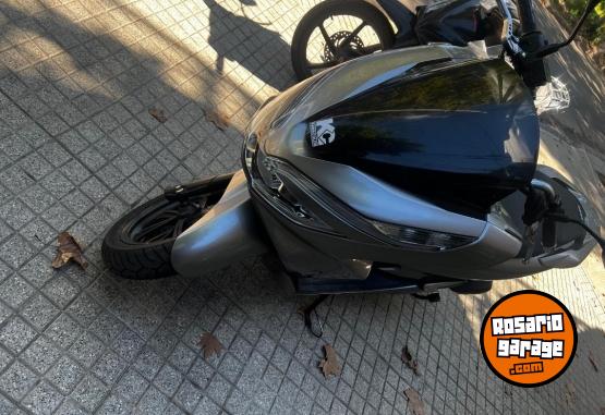Motos - Honda Pcx 2019 Nafta 31000Km - En Venta