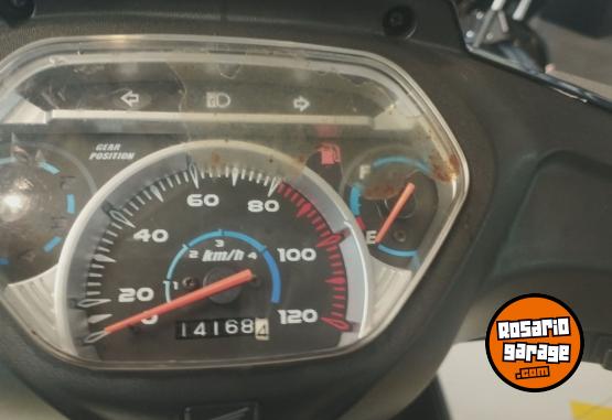 Motos - Honda WAVE 110 CON DISCO 2021 Nafta 14188Km - En Venta