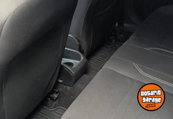 Autos - Ford Fiesta kinetick 2016 Nafta 111111Km - En Venta