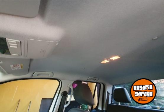 Camionetas - Volkswagen Amarok 2016 Diesel 159000Km - En Venta