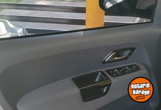 Camionetas - Volkswagen Amarok 2016 Diesel 159000Km - En Venta