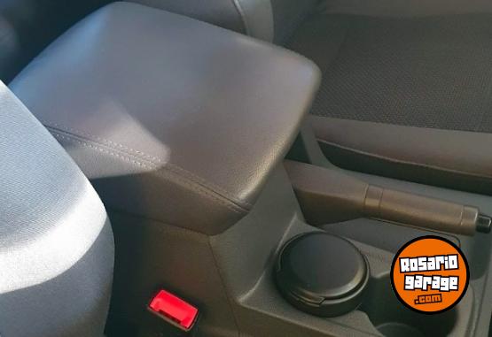 Camionetas - Volkswagen Amarok 2016 Diesel 159000Km - En Venta