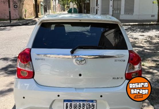 Autos - Toyota Etios xls 2016 Nafta 83000Km - En Venta