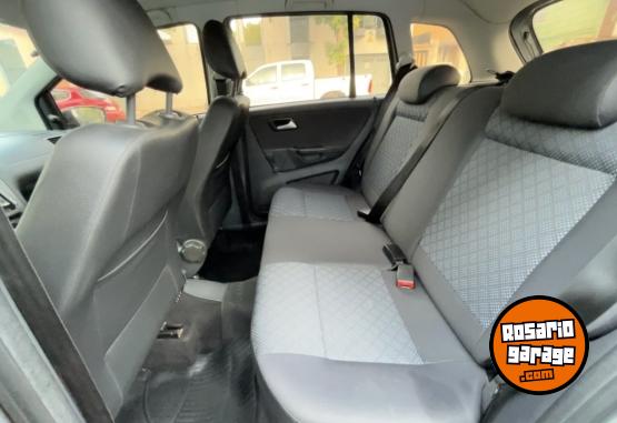 Autos - Volkswagen suran 2014 Nafta 150000Km - En Venta