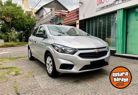 Autos - Chevrolet onix 2017 Nafta 110000Km - En Venta