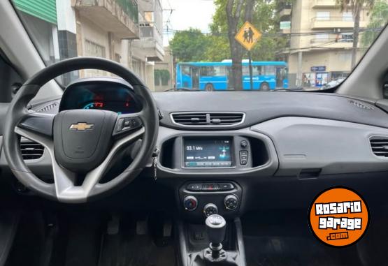 Autos - Chevrolet onix 2017 Nafta 110000Km - En Venta