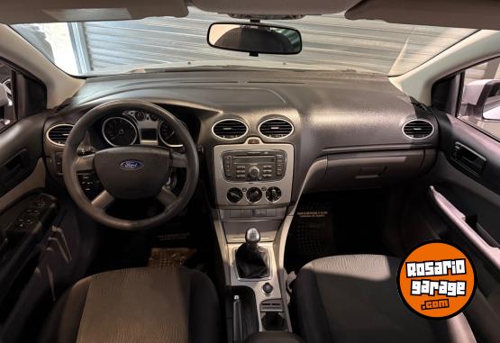 Autos - Ford Focus Trend exe 2.0 2013 Nafta 104000Km - En Venta