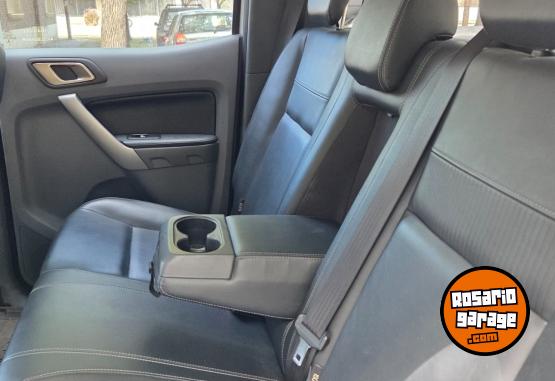 Camionetas - Ford Ranger limited 4x4 2019 Diesel 80000Km - En Venta