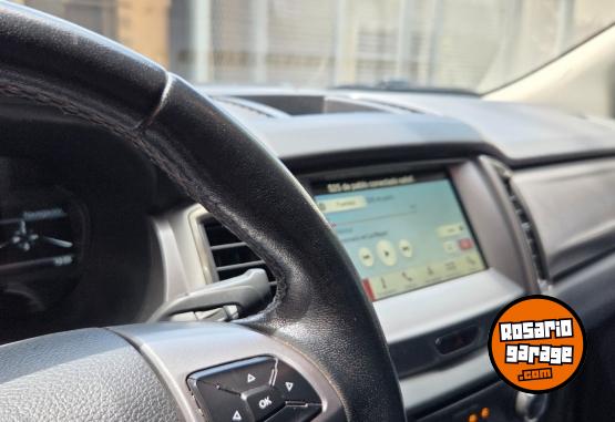 Camionetas - Ford Ranger limited 4x4 2019 Diesel 80000Km - En Venta