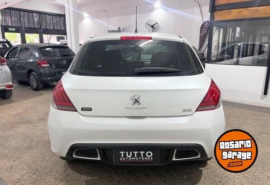 Autos - Peugeot 308 allure gps 2018 Diesel 126000Km - En Venta
