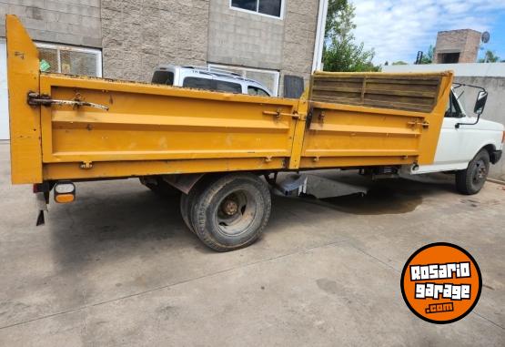 Camiones y Grúas - VENDO FORD 350 - En Venta