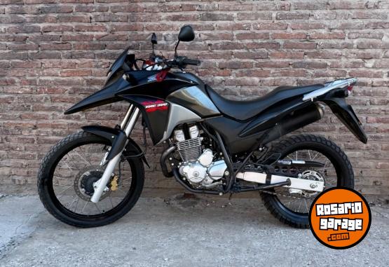 Motos - Honda Xre 2013 Nafta 11500Km - En Venta