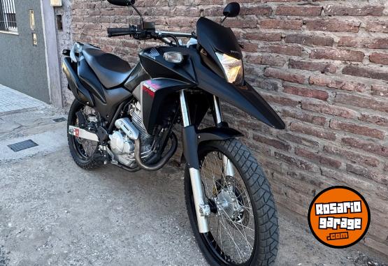 Motos - Honda Xre 2013 Nafta 11500Km - En Venta