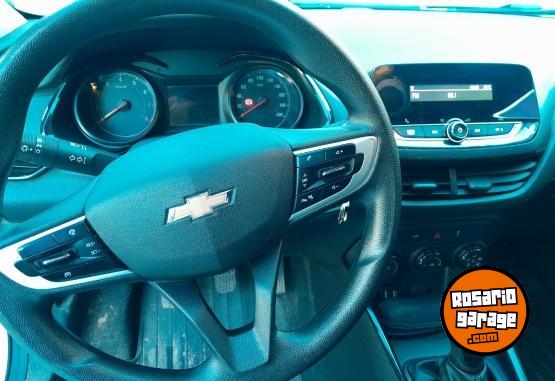 Autos - Chevrolet Onix plus 1.2 2023 GNC 63900Km - En Venta