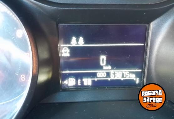 Autos - Chevrolet Onix plus 1.2 2023 GNC 63900Km - En Venta