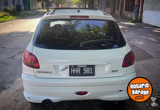 Autos - Peugeot 206 2008 Nafta 178000Km - En Venta