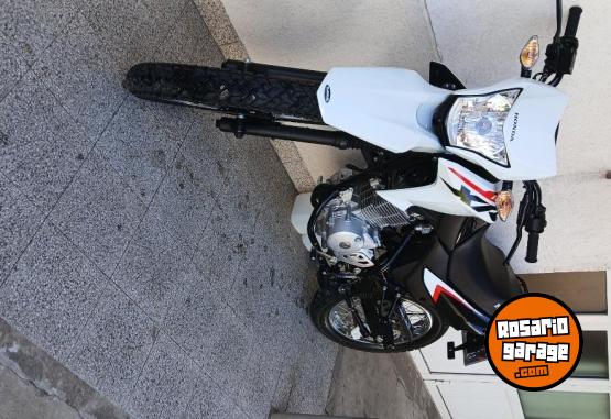 Motos - Honda Xr150 2025 Nafta 2800Km - En Venta